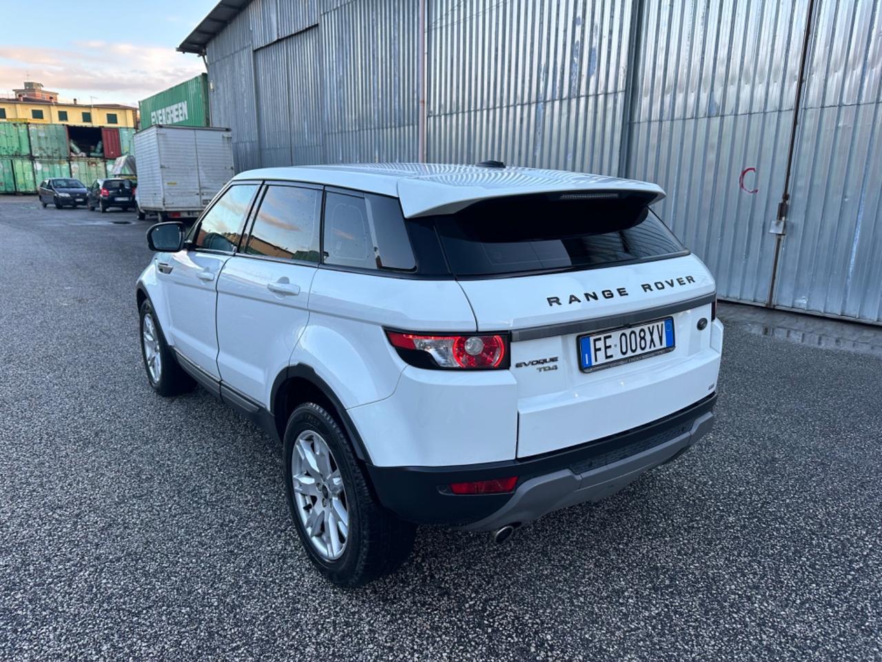 Land Rover Range Rover Evoque 2.2 TD4 5p. Pure