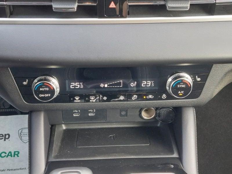 Mitsubishi Outlander PHEV 2.4L PHEV INTENSE