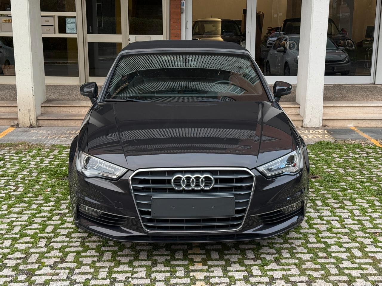 Audi A3 Cabrio 1.4 Sport, Tagl. ufficiali, alcantara, navigatore
