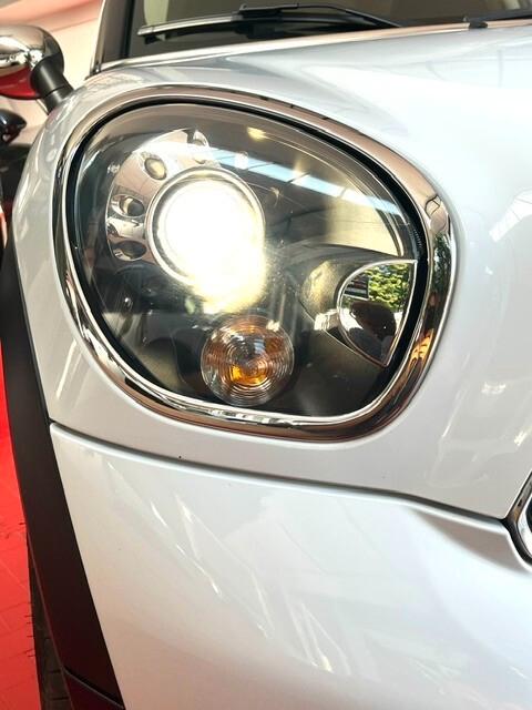 MINI COUNTRYMAN COOPER 2.0 SD BUSINESS ALL 4 AUTOMATICA NAVI CERCHI DA 18 OK NEOPATENTATI