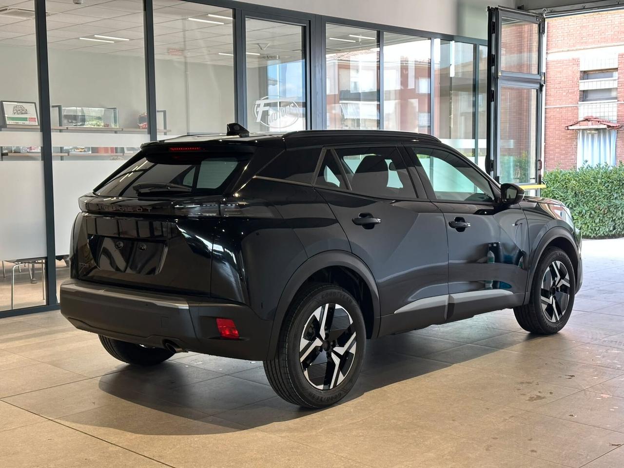 Peugeot 2008 PureTech 100 S&S Allure