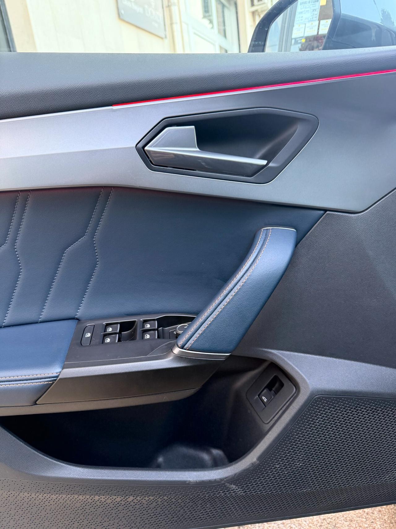 Cupra Formentor 2.0 TDI 4Drive DSG TETTO APRIBILE,APPLE CARPLAY,PELLE,PACCHETTO LUCI SOFFUSE,VIRTUAL COCKPIT