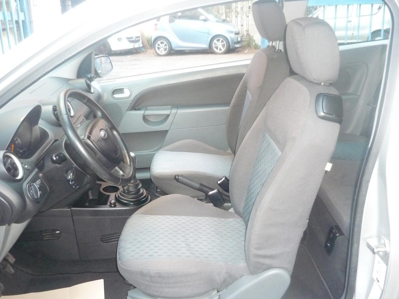 Ford Fiesta 1.2 16V 3p. Ghia