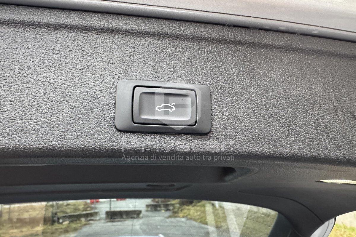 AUDI A4 Avant 2.0 TDI 190 CV ultra S tronic Design