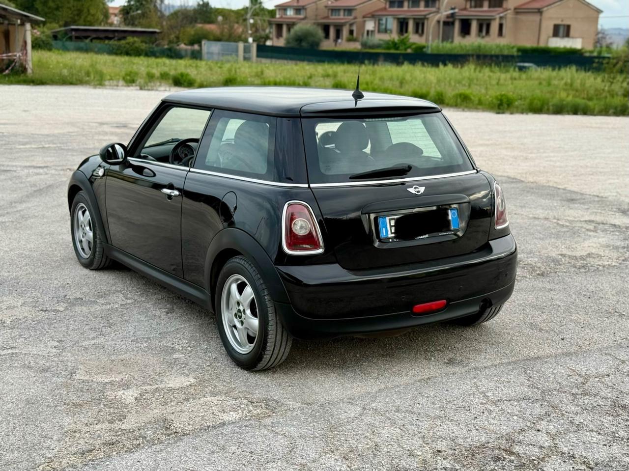 Mini Cooper one 1.4 GPL neopatentati ok