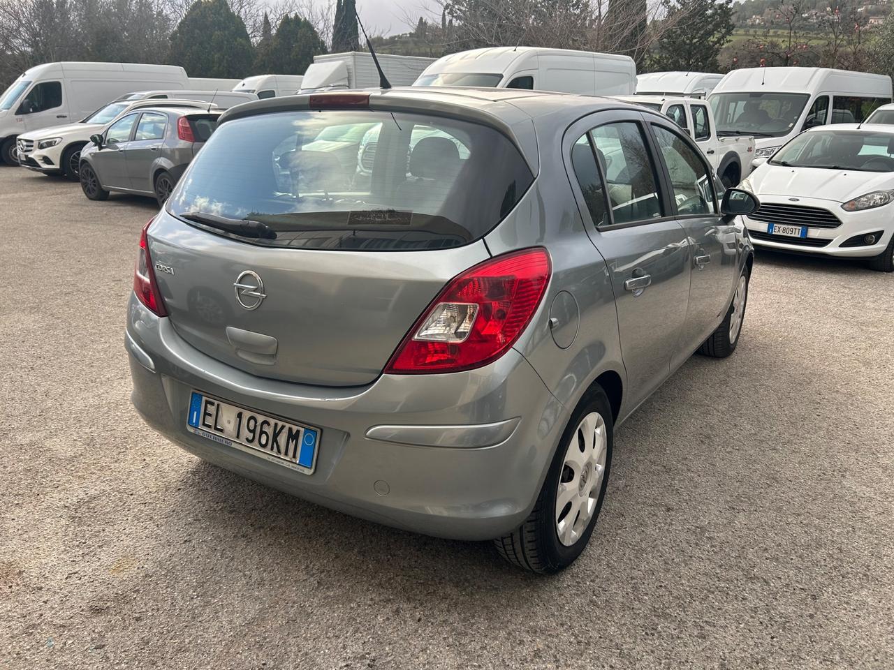 Opel Corsa 1.2 Benzina 68000Km Ok Neopatentati