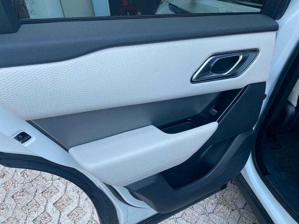 Land Rover Range Velar 2.0D I4 240 CV R-Dynamic HSE