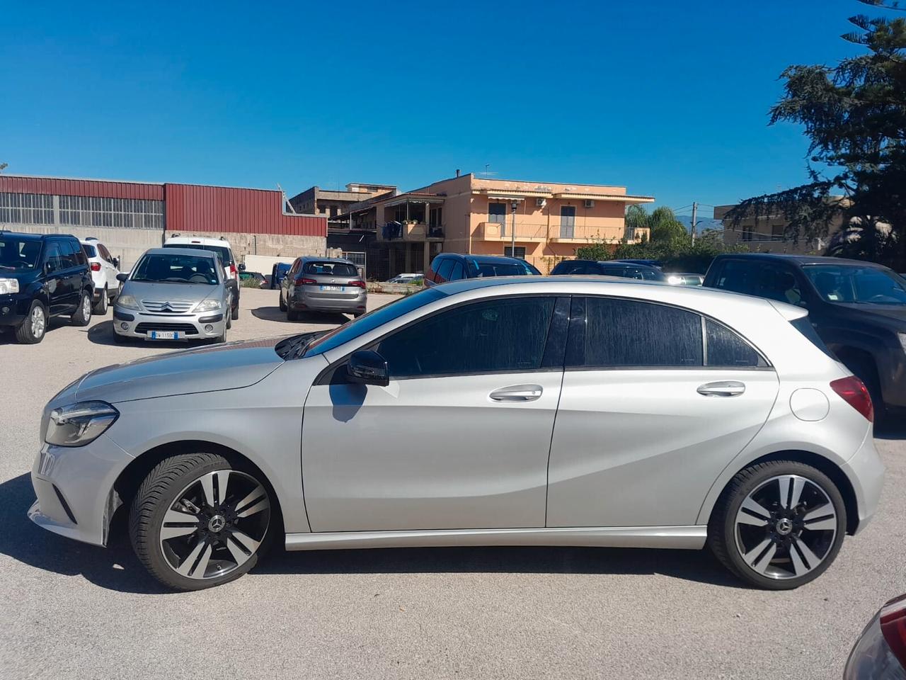 Mercedes-benz A 180 A 180 d Sport