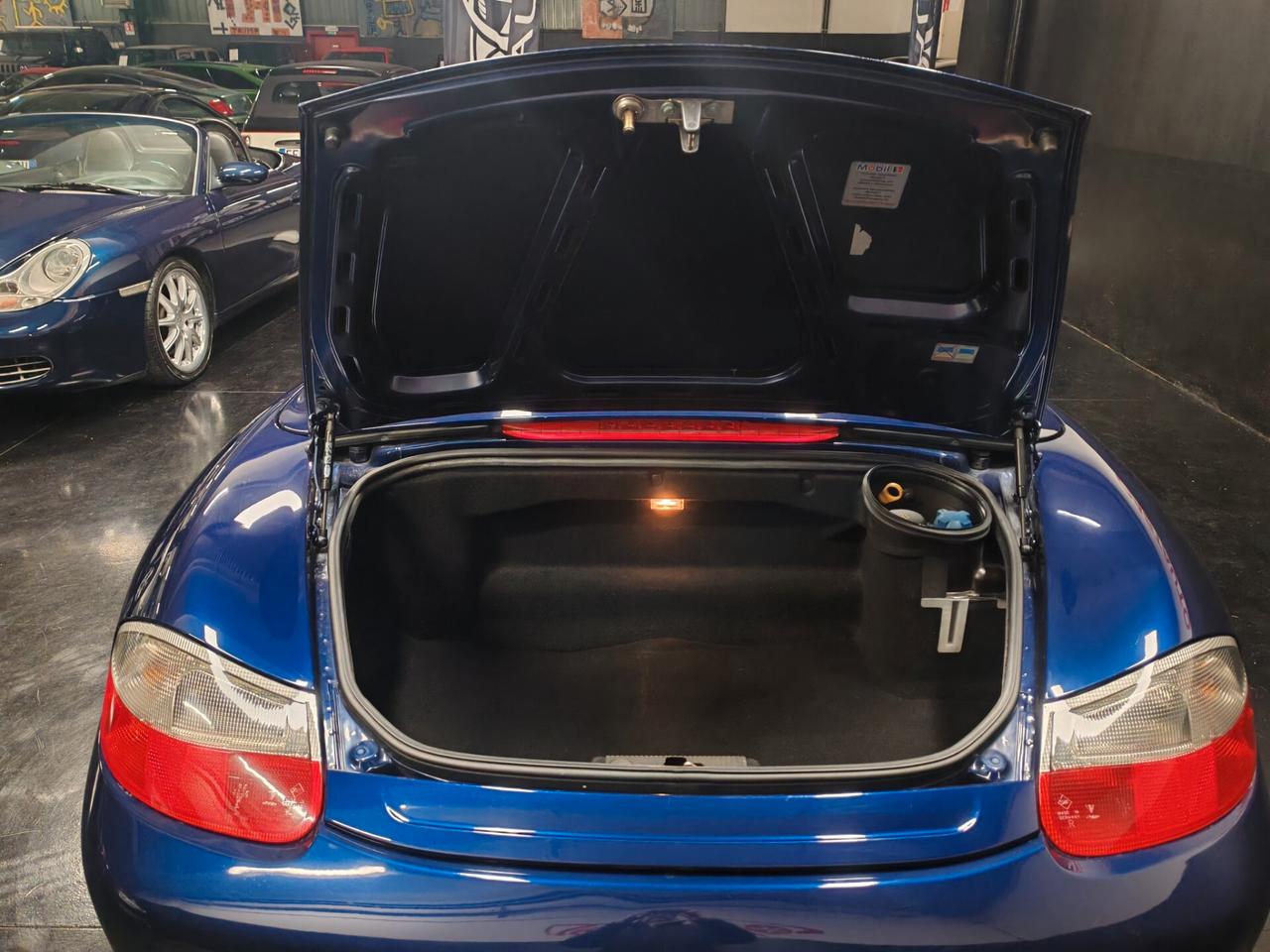 Porsche Boxster 986 2.7 asi