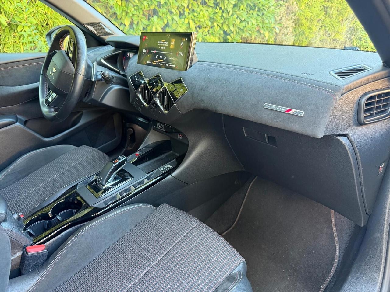 Ds DS3 3 Crossback BlueHDi 130 aut. Performance Line+