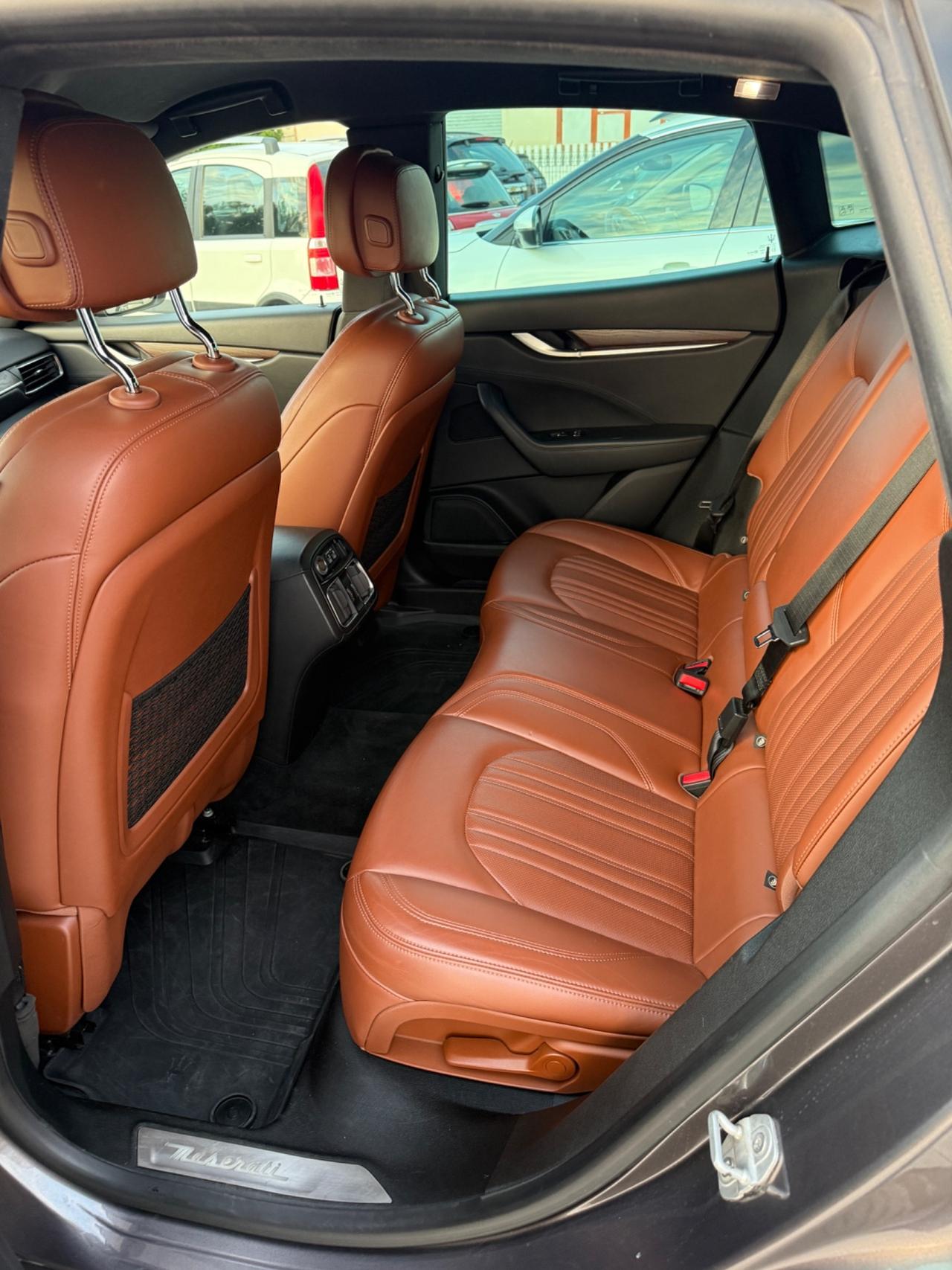 Maserati Levante V6 Diesel 275 CV AWD