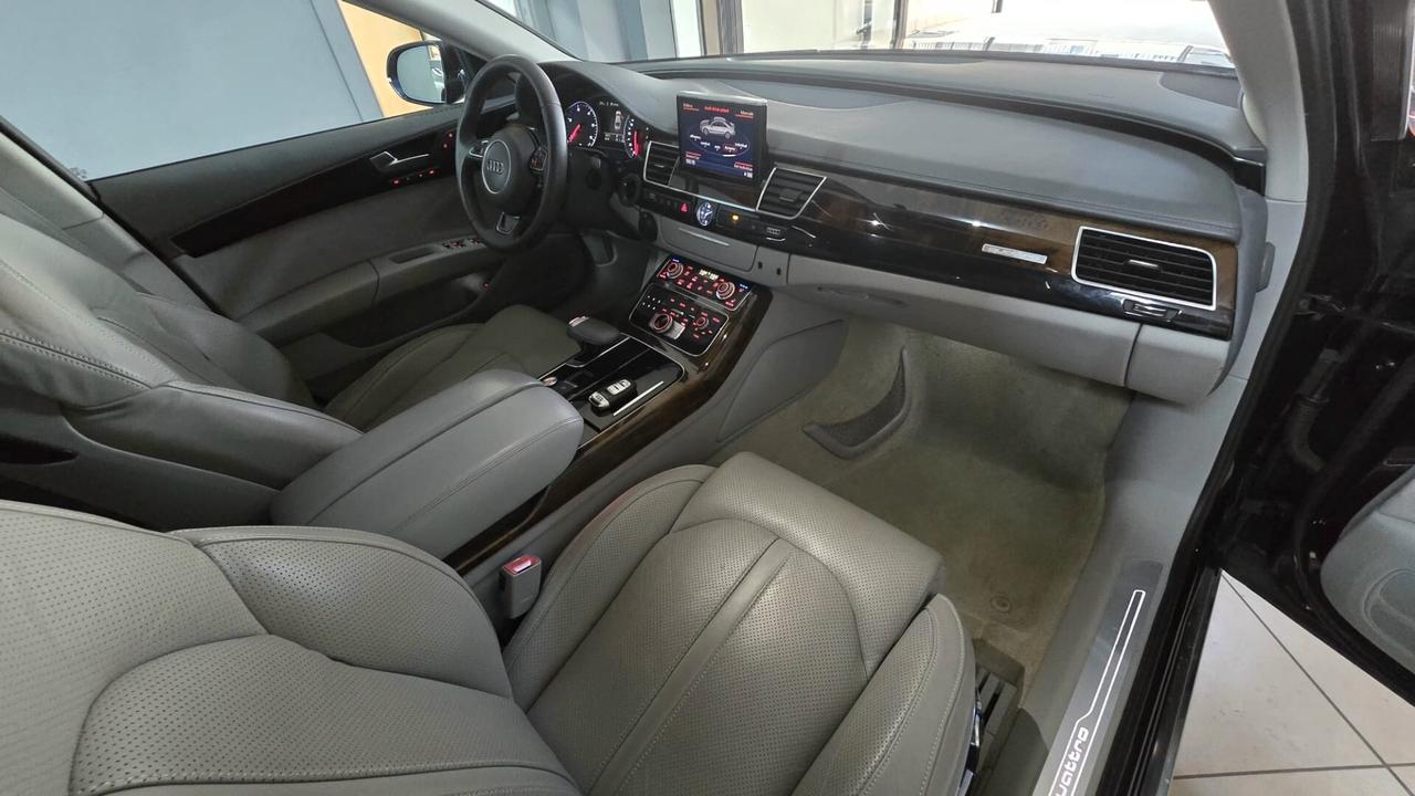 AUDI A8 3.0 tdi 262cv ULTRA QUATTRO TIPTRONIC 8m