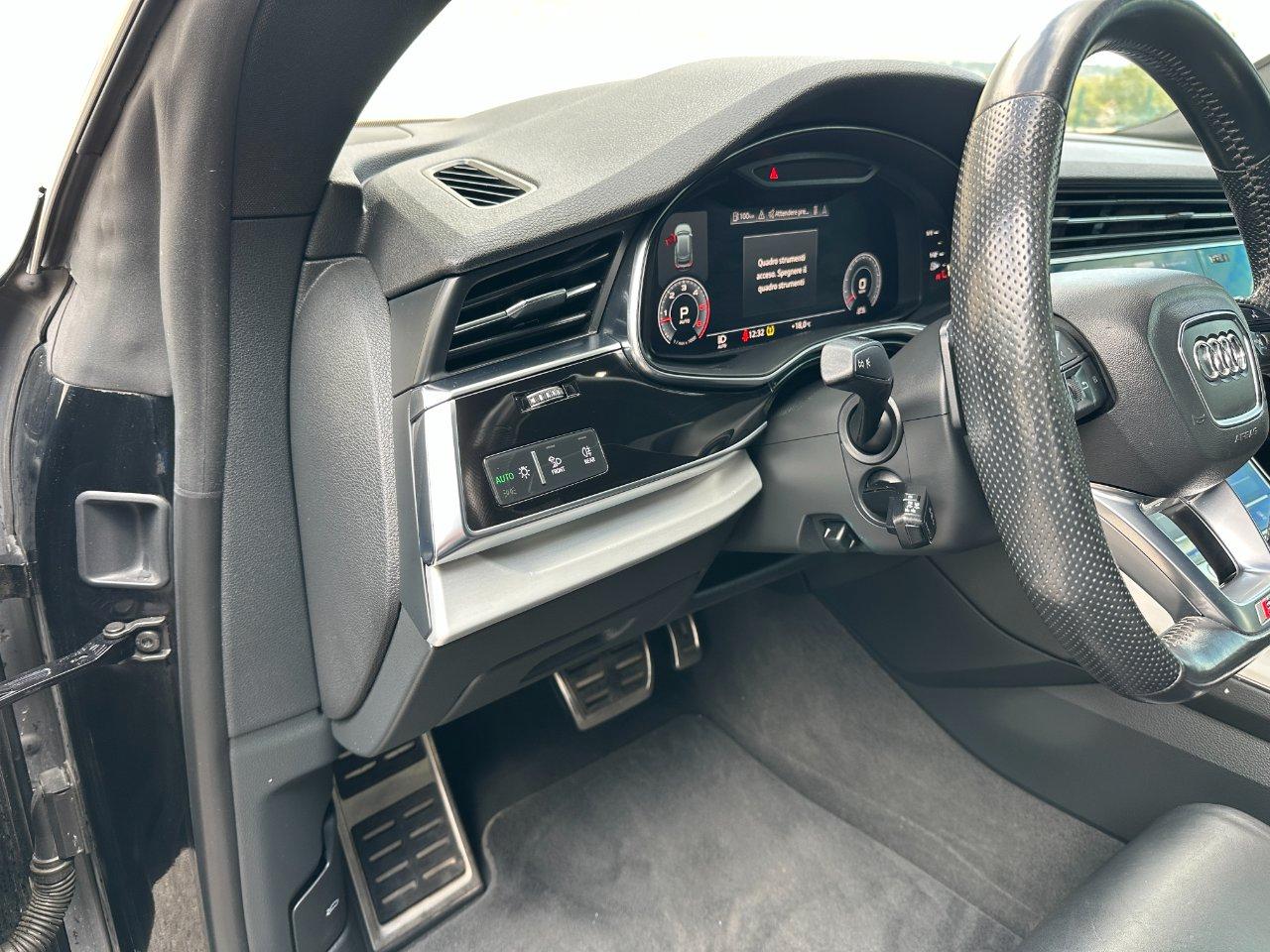 Audi Q8 50 3.0 tdi mhev Sport quattro tiptronic
