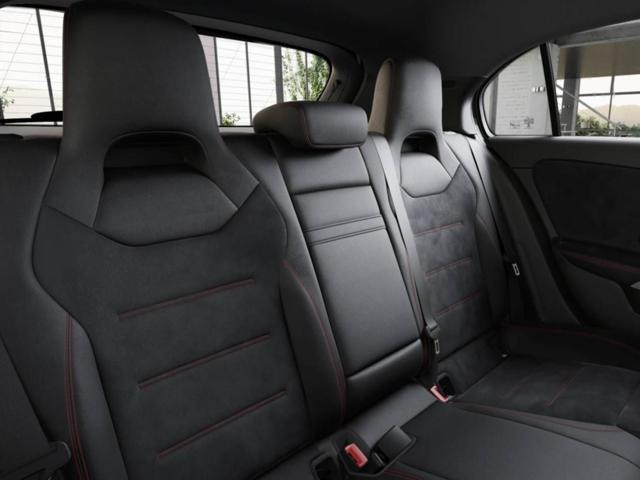 MERCEDES-BENZ A 180 d Automatic AMG Line Premium