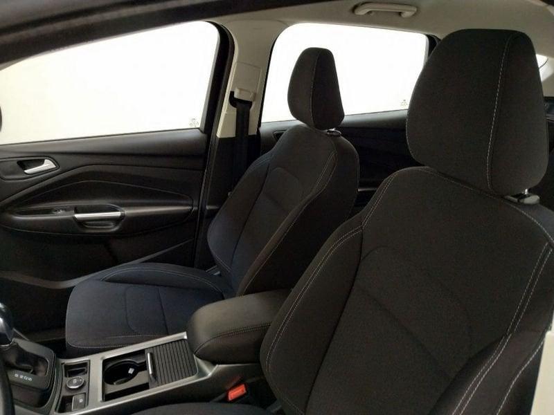 Ford Kuga 1.5 tdci Titanium Business s&s 2wd 120cv powershift