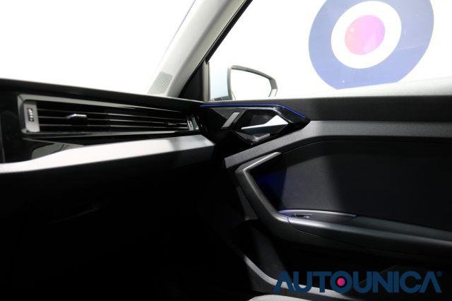 AUDI A1 SPB 30 TFSI S TRONIC ADMIRED NEOPATENTATI FARI LED