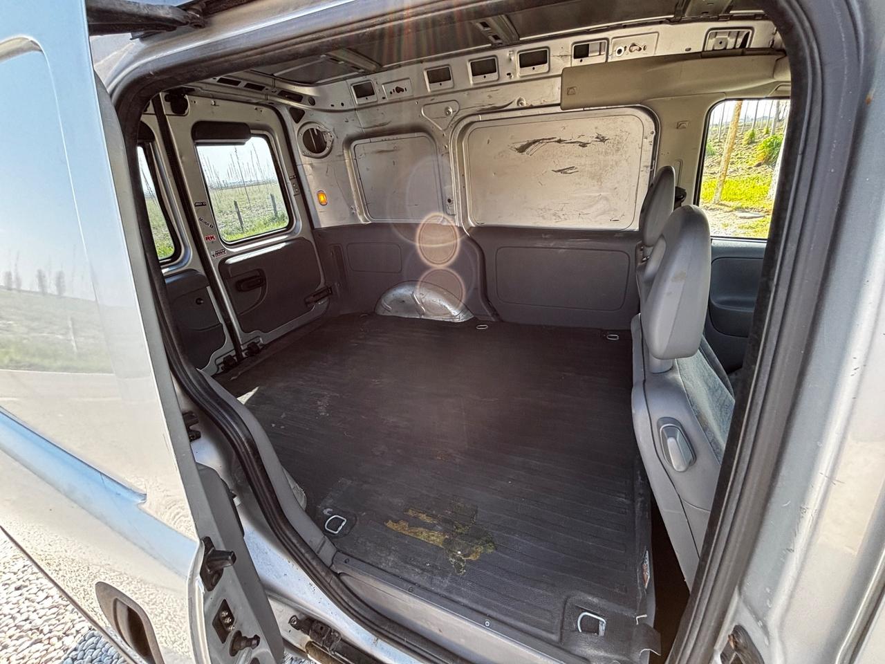 Opel Combo 1.6 CNG Metano 4p. Van Vetrato