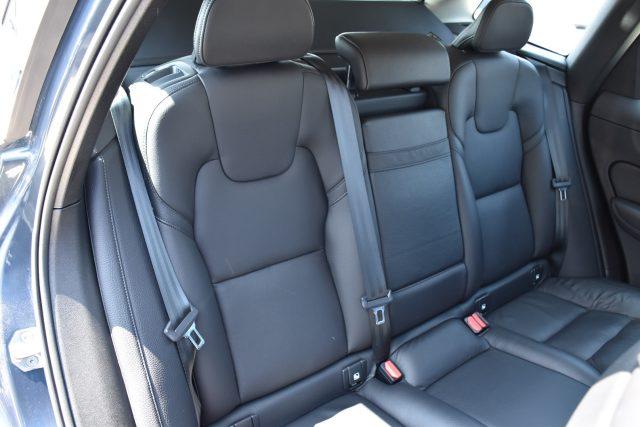 VOLVO XC60 D4 Geartronic Inscription *Sedili risc.,Navi*