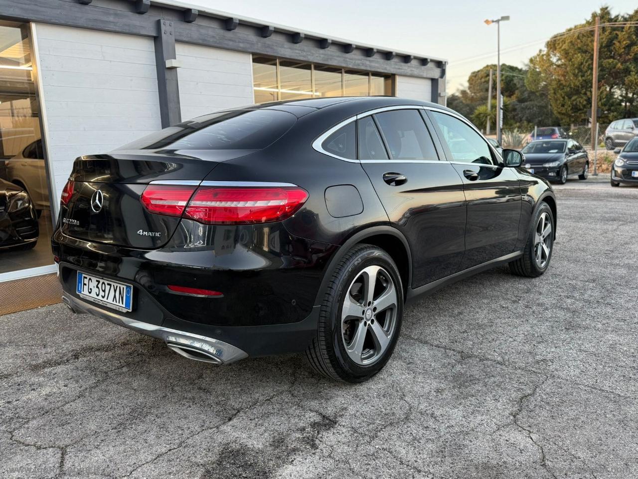 MERCEDES-BENZ GLC 220 d 4Matic COUPE
