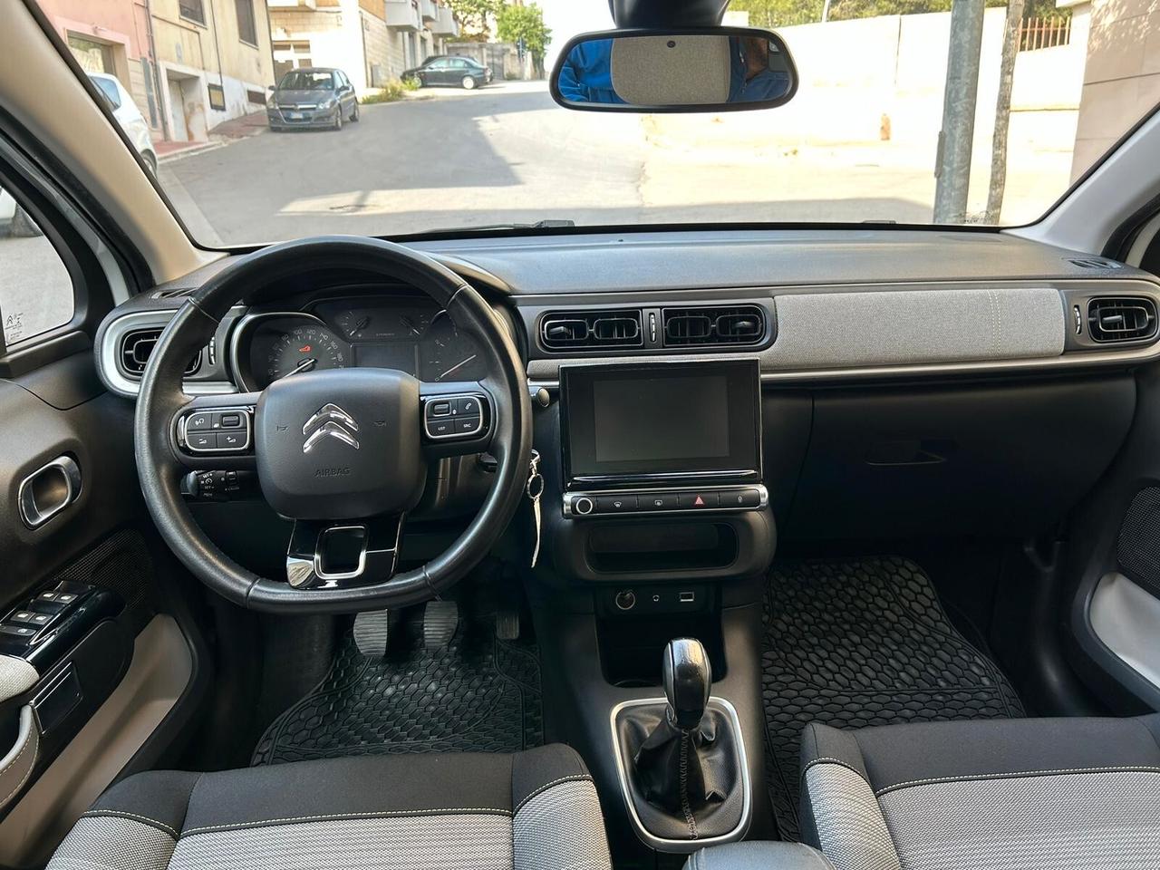 Citroen C3 1.2 Shine 2017 "Motore con 60.000km"