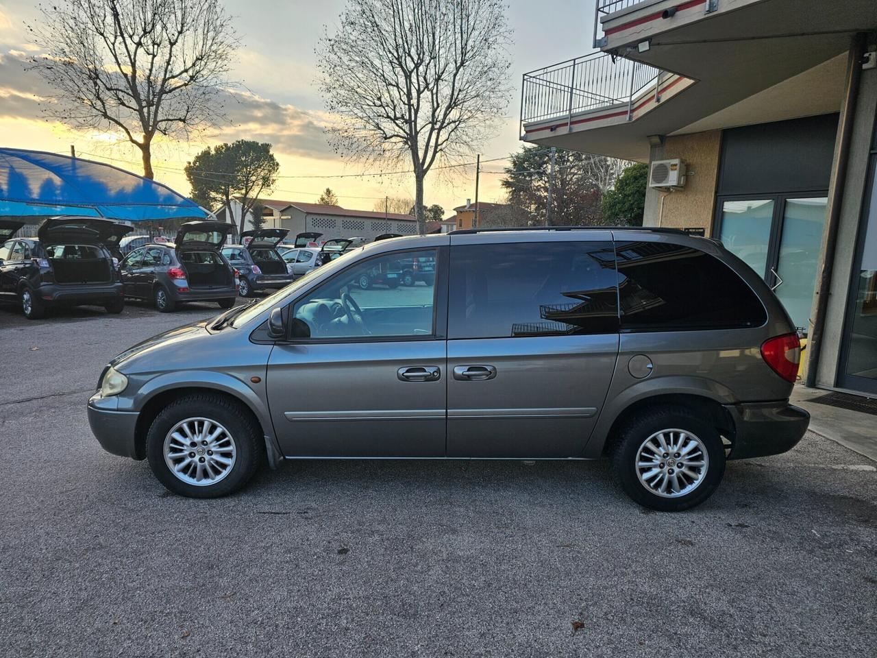 Chrysler Voyager 2.8 CRD cat LX Auto