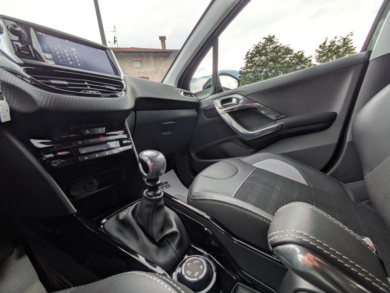 PEUGEOT 2008 ALLURE 1.6 BlueHDi 120cv