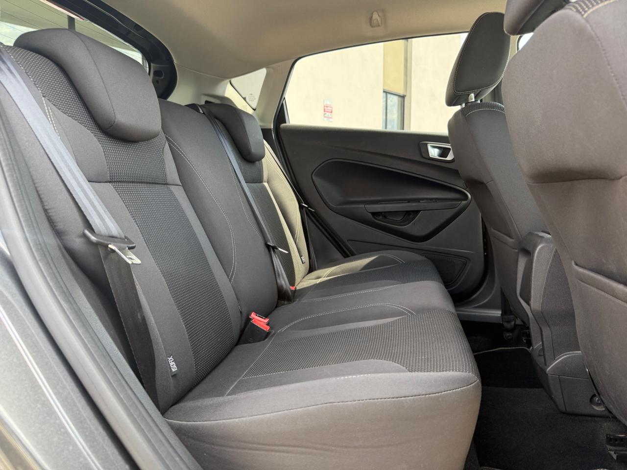 Ford Fiesta 1.0b. 5 porte|AUTOMATICO|NEOPATENTATI
