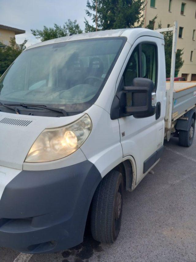 PEUGEOT Boxer 330 2.2 HDi/110CV FAP PC Autocarro