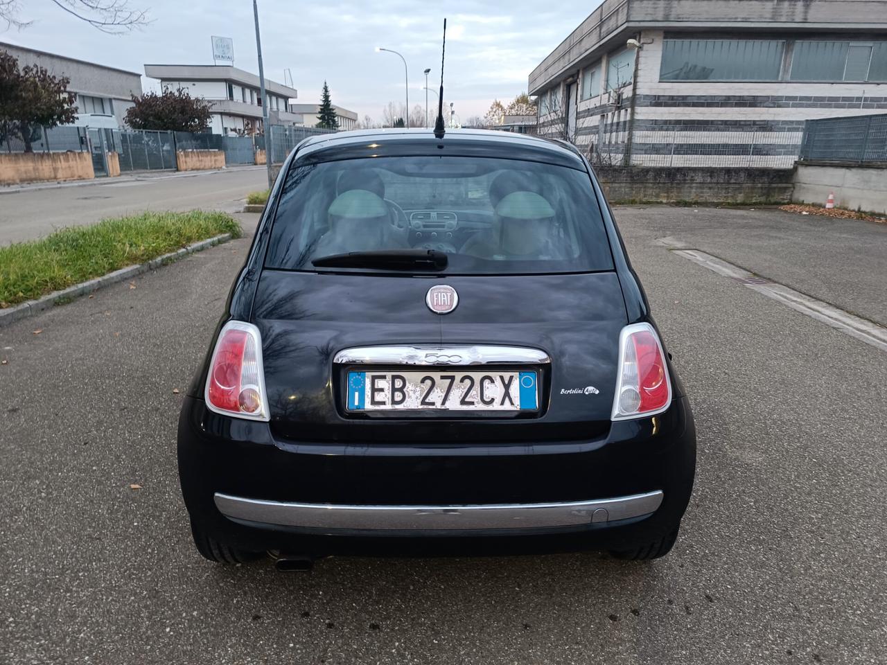 Fiat 500 1.2 del 10 SOLO 118.000 KM NEOPATENTATI