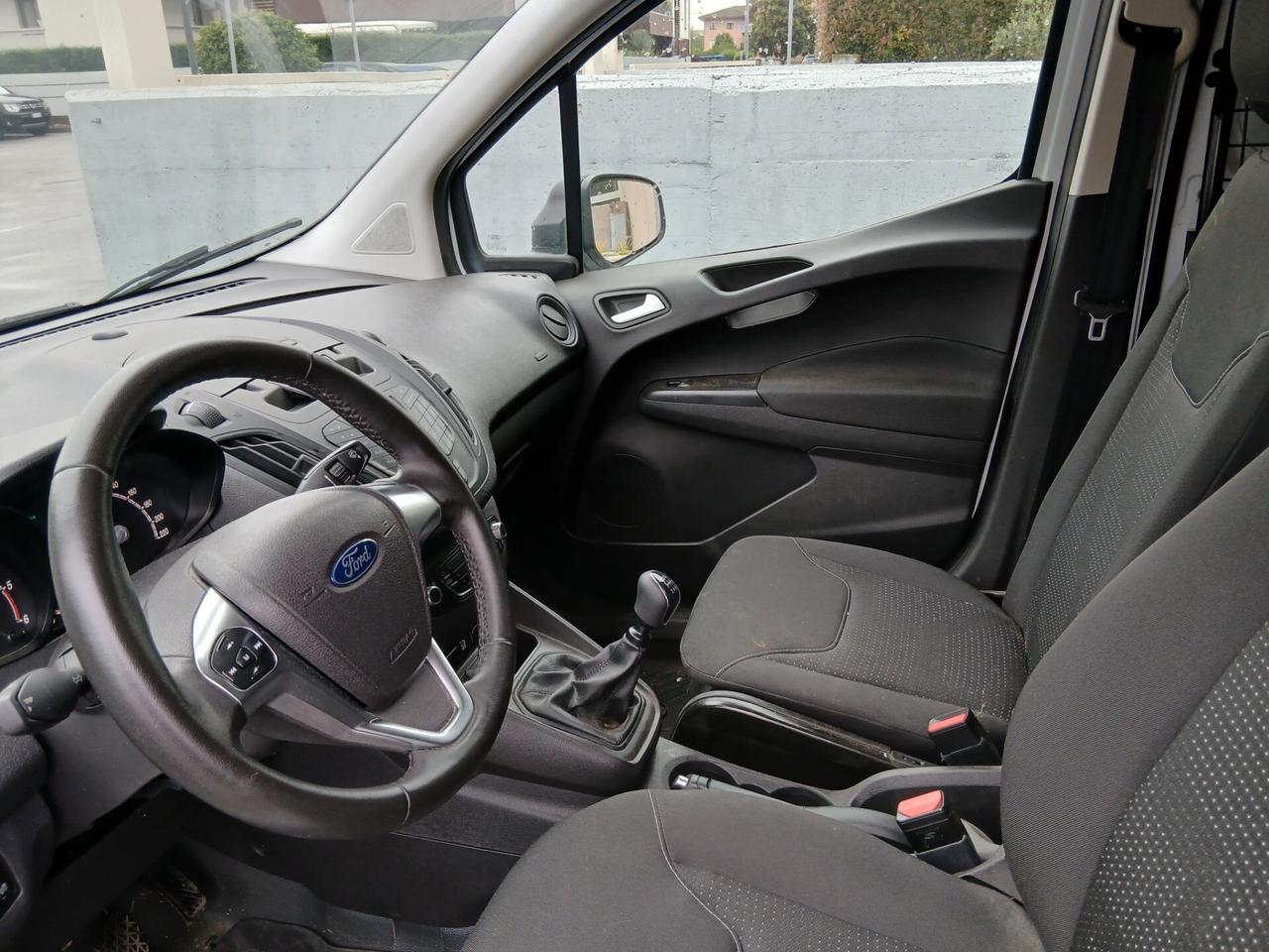 Ford Transit Courier 1.5 Tdci 75 cv solo 11700 km UNICO PROPRIETARIO