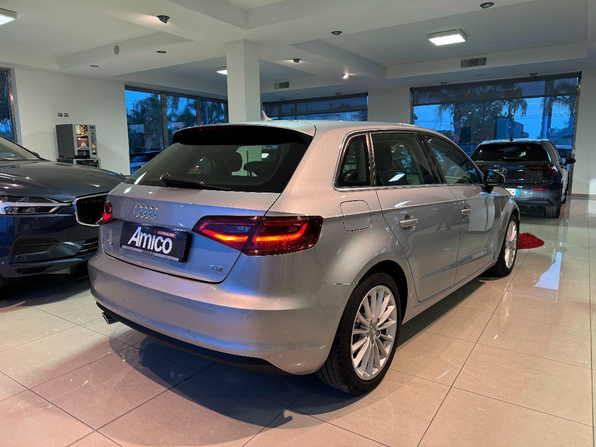 AUDI - A3 Sportback - 1.6 TDI diesel Ambition Led/Pelle/Navi