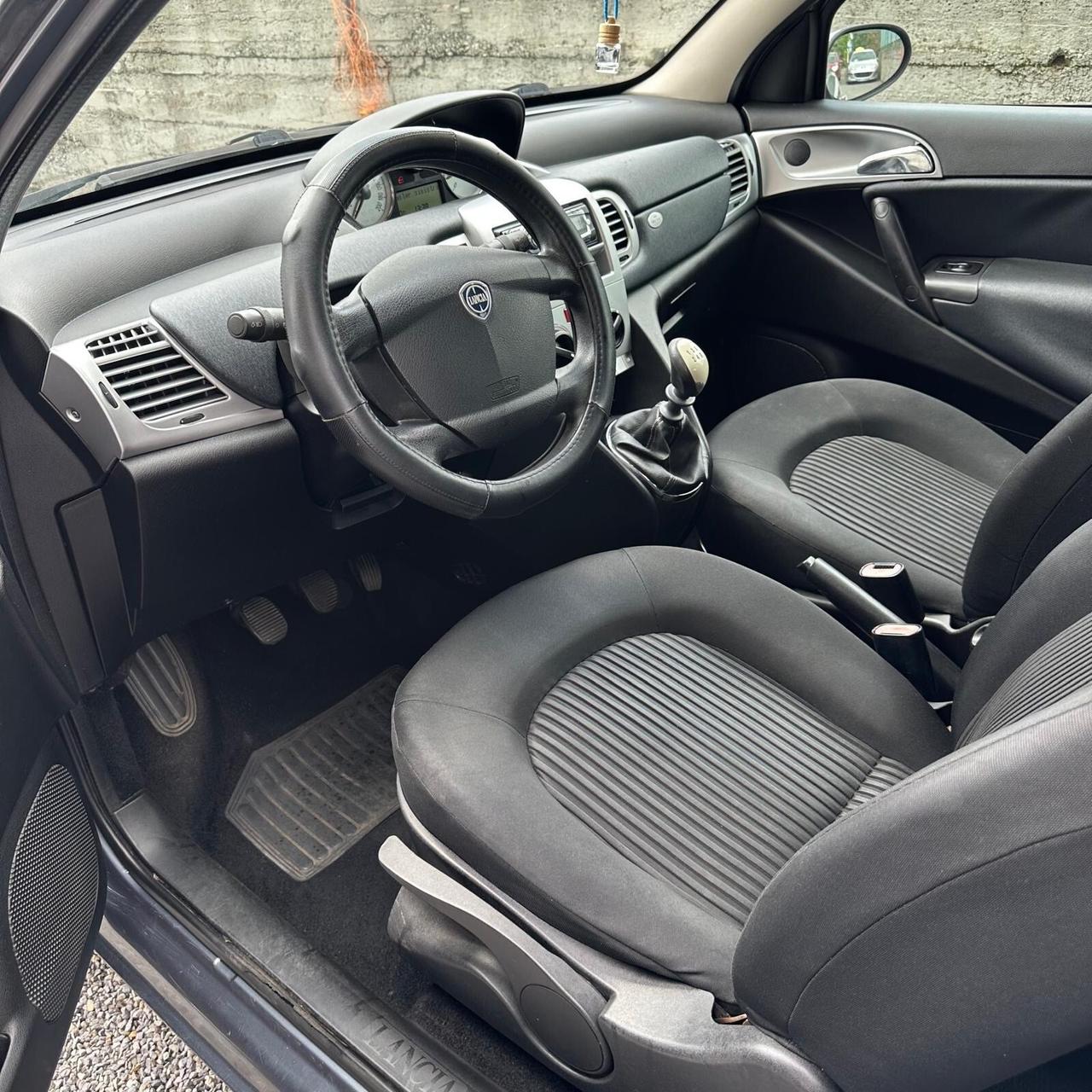 Lancia Ypsilon 2 serie