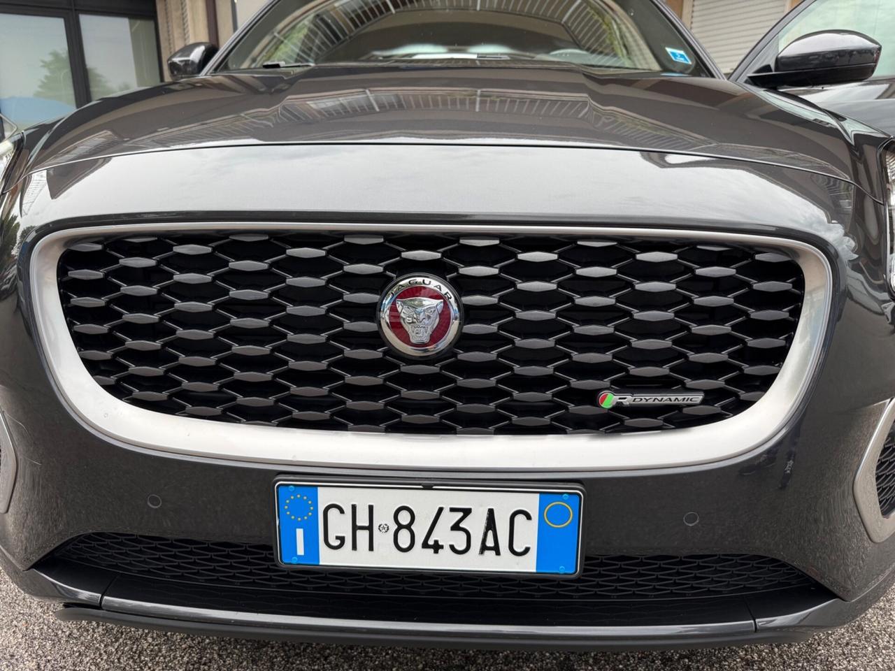 Jaguar E-Pace 2.0D I4 163 CV R-Dynamic SE