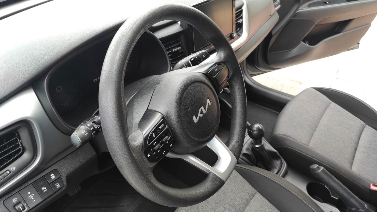 Kia Stonic 1.2 DPI Urban