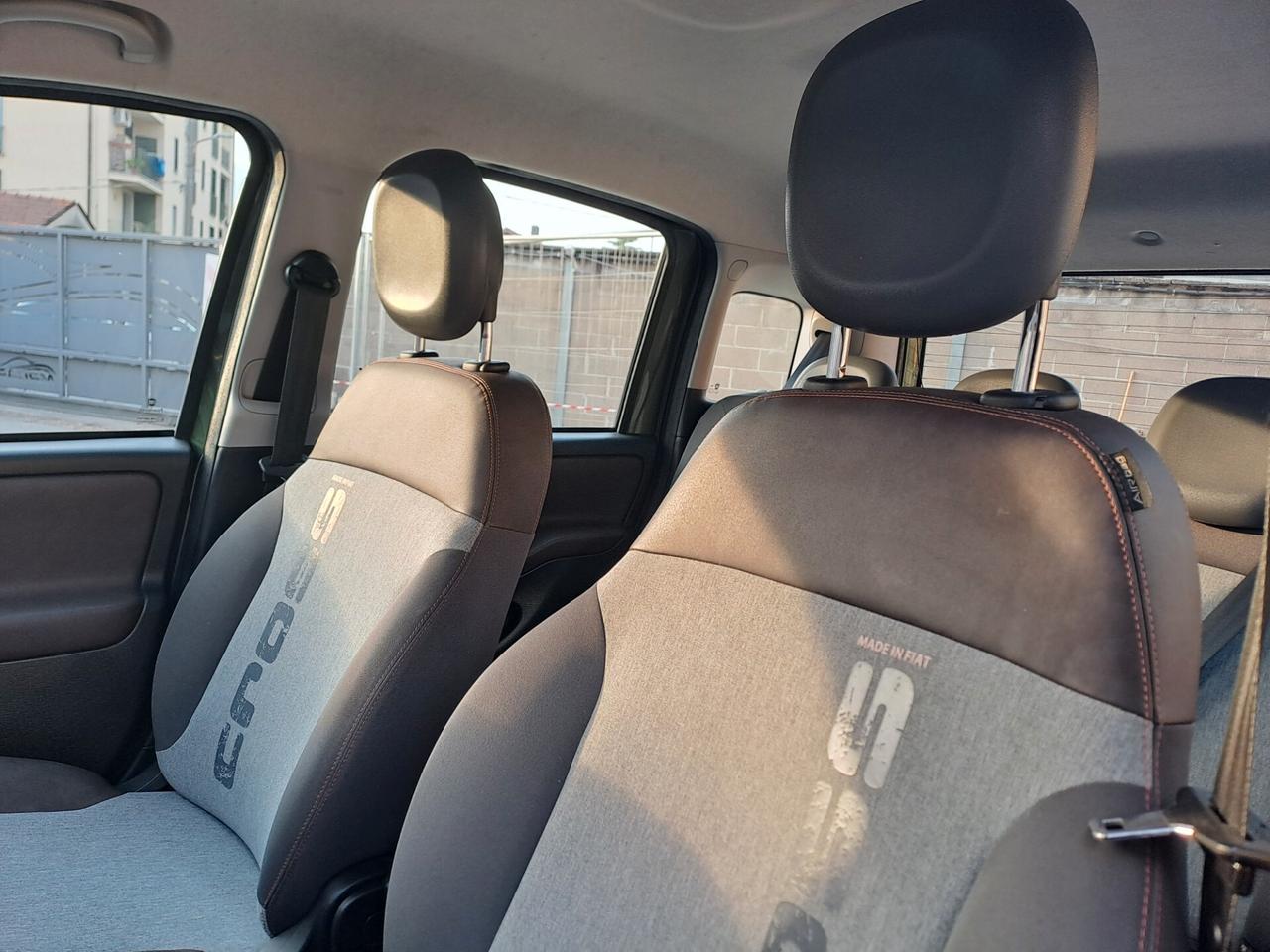 FIAT PANDA 900 BENZINA 4X4 CROSS E6