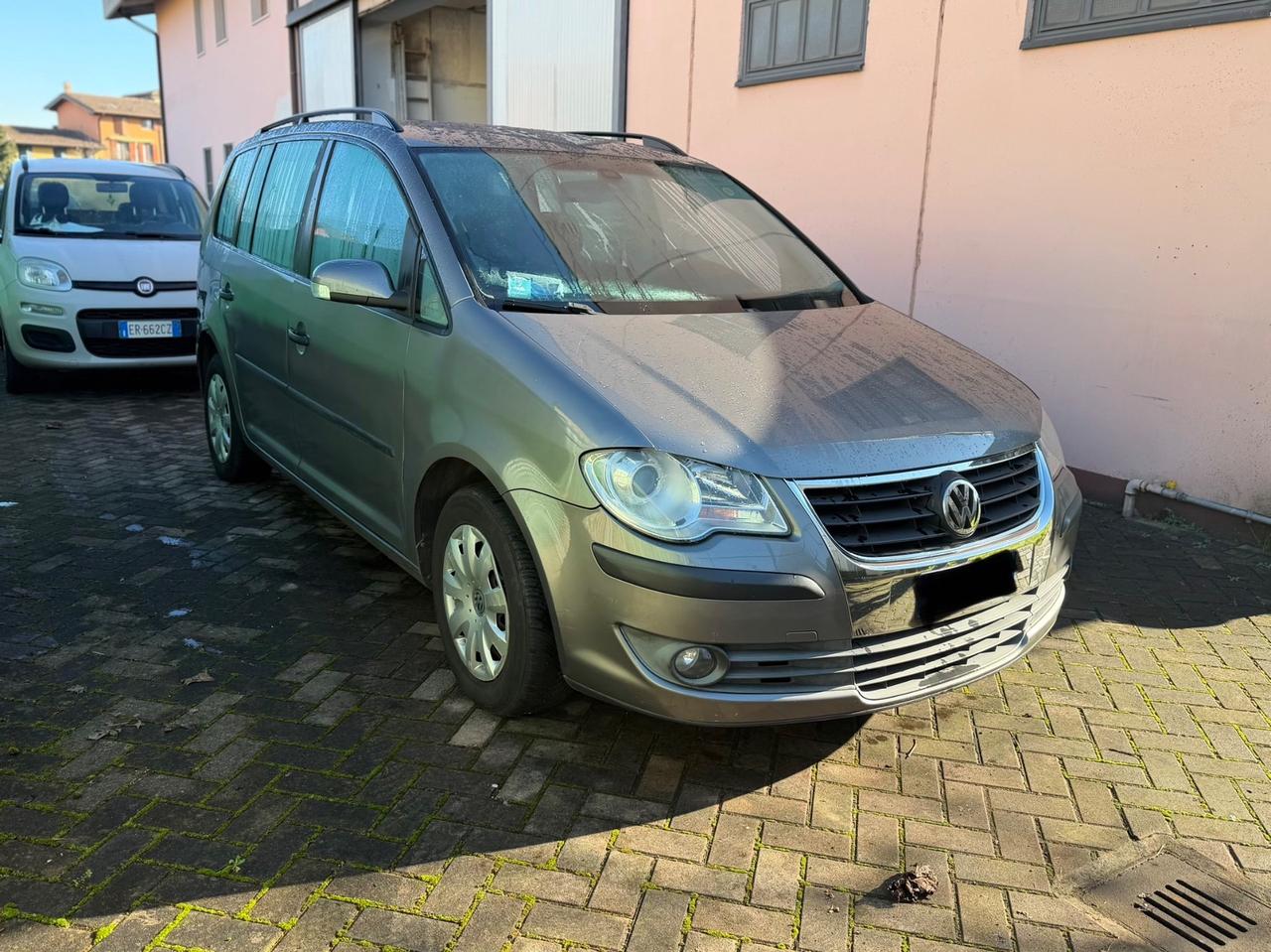 Volkswagen Touran 2.0 l Ecofuel 7 POSTI