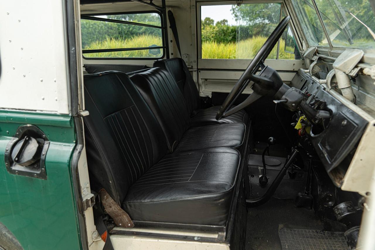 1977 LAND ROVER 88 SERIE II A ROV00060