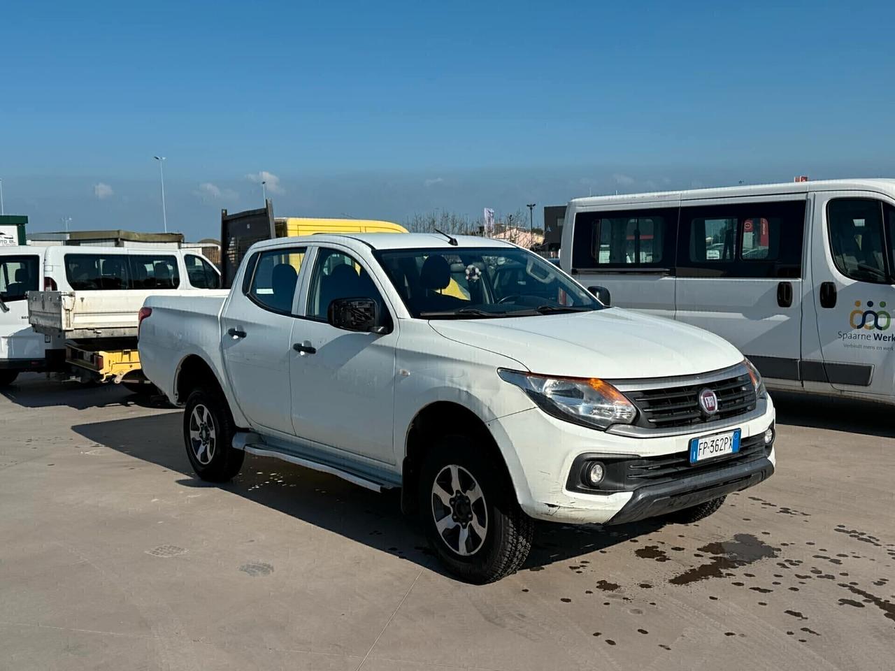 Mitsubishi L200 2.4 DI-D/154CV Double Cab Invite