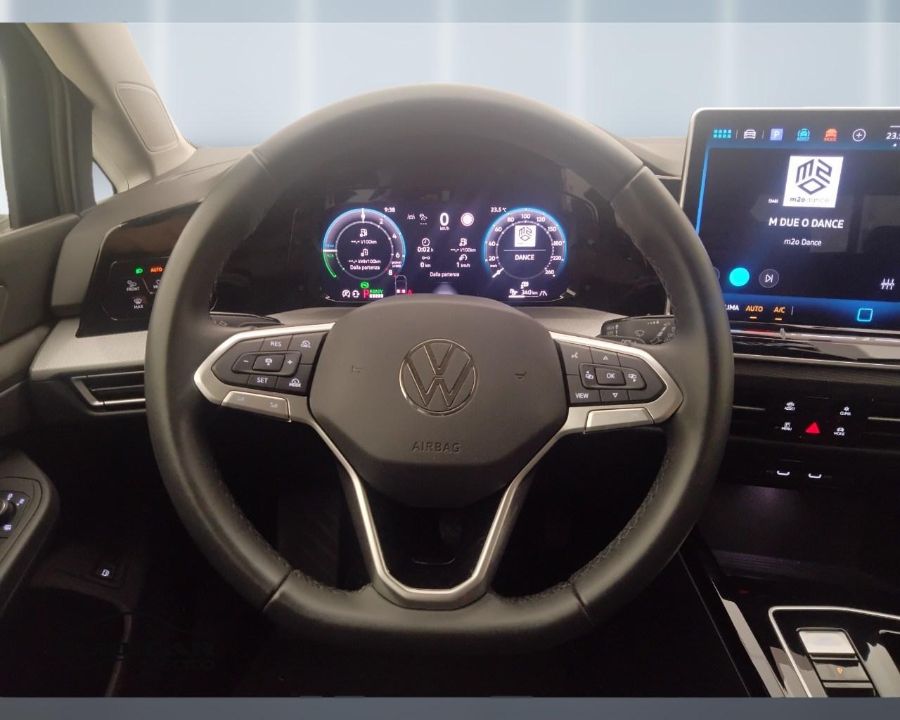 VOLKSWAGEN Golf VIII 2024 - Golf 1.5 tsi ehybrid Style 204cv dsg