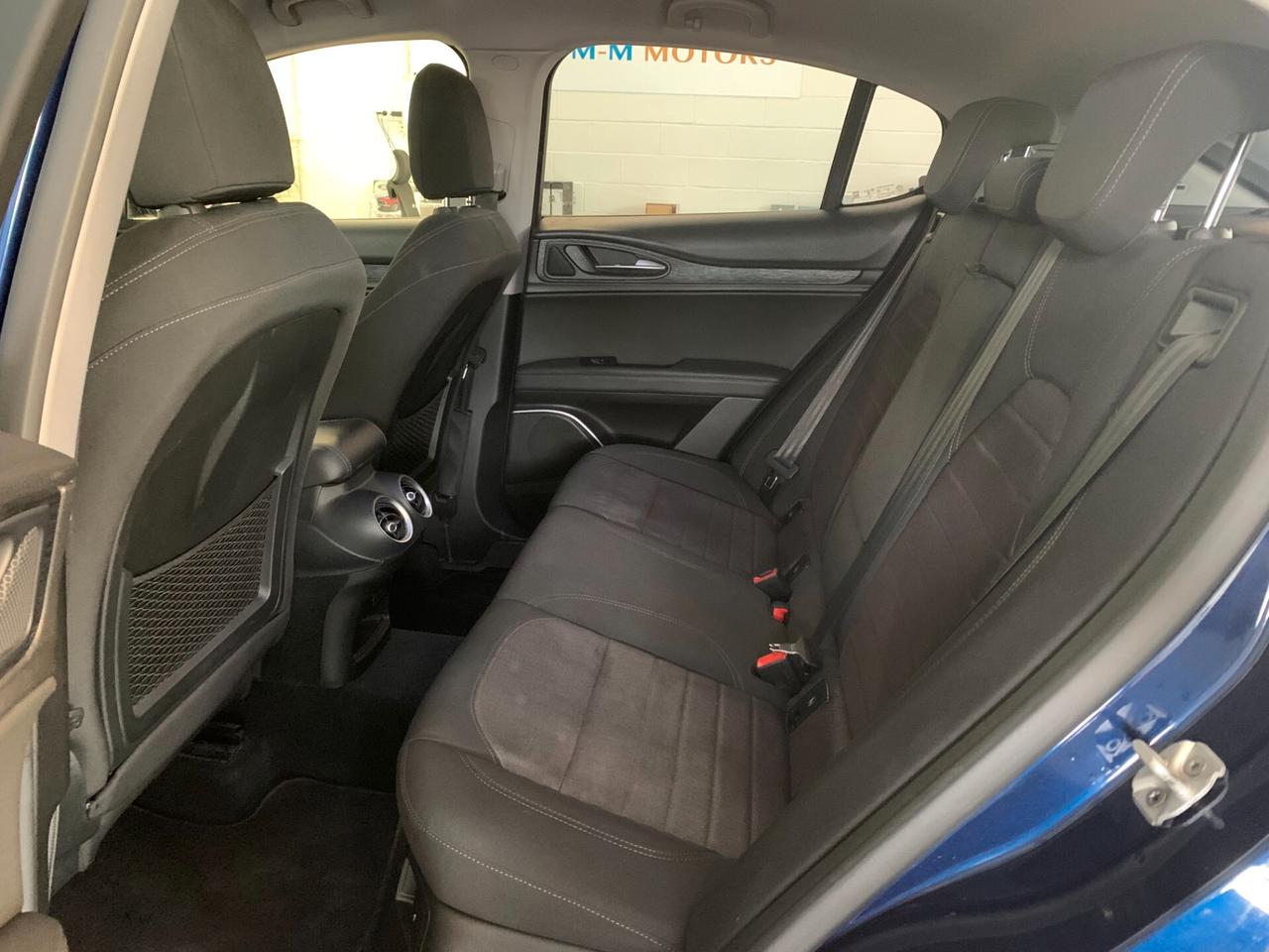 Alfa Romeo Stelvio 2.2 Turbodiesel 160 CV AT8 RWD Business