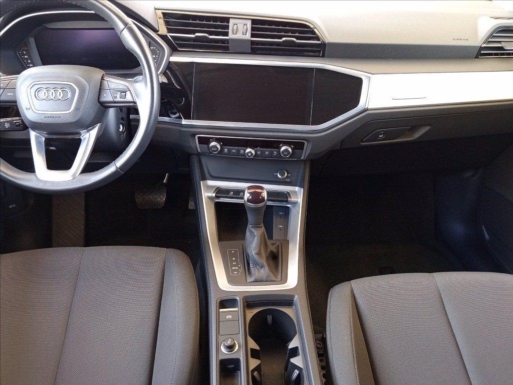 AUDI Q3 35 2.0 tdi Business quattro s-tronic del 2023