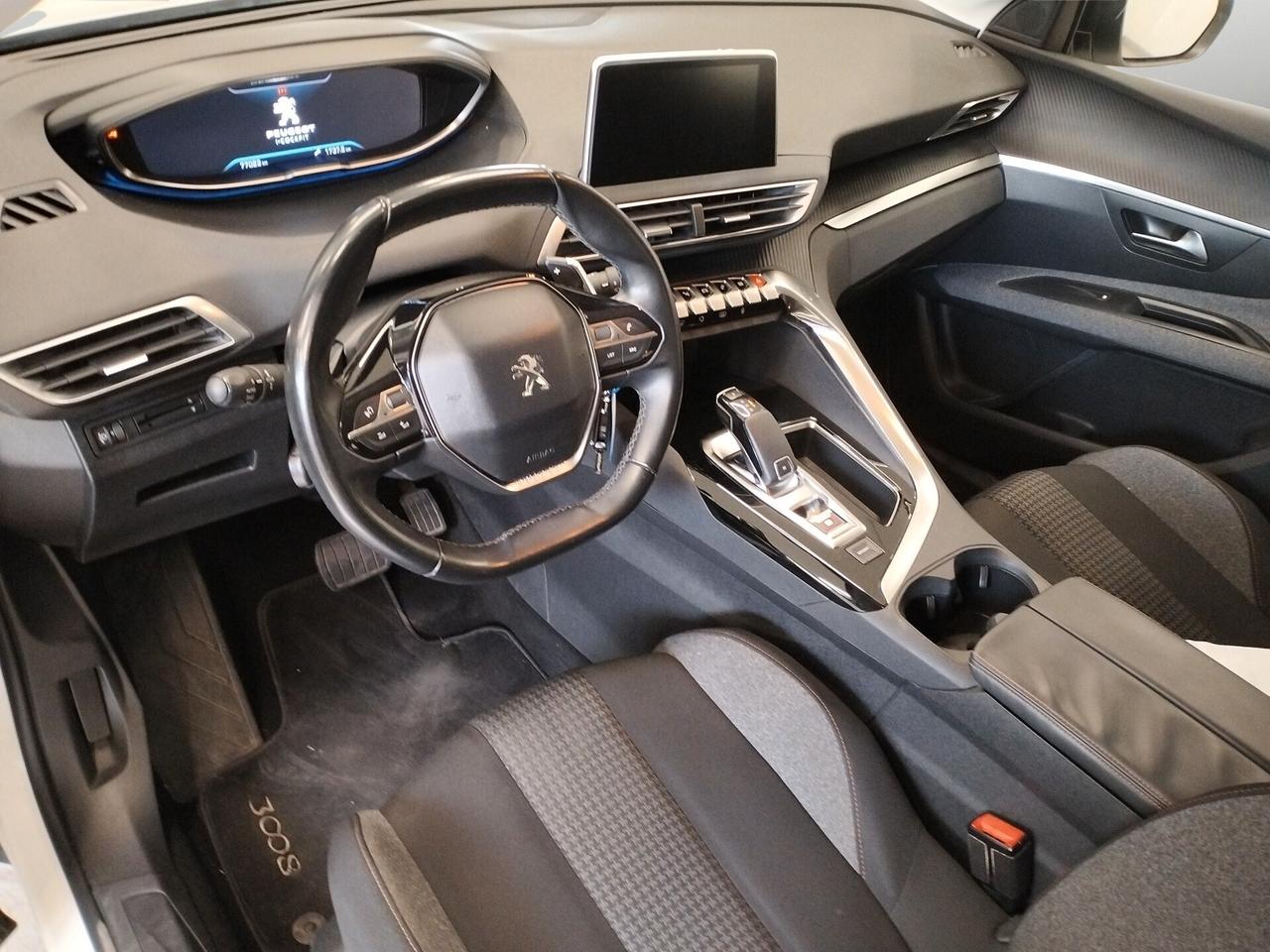 Peugeot 3008 BlueHDi 120 S&S Business