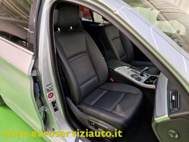 BMW 530 d xDrive 249CV Touring Luxury