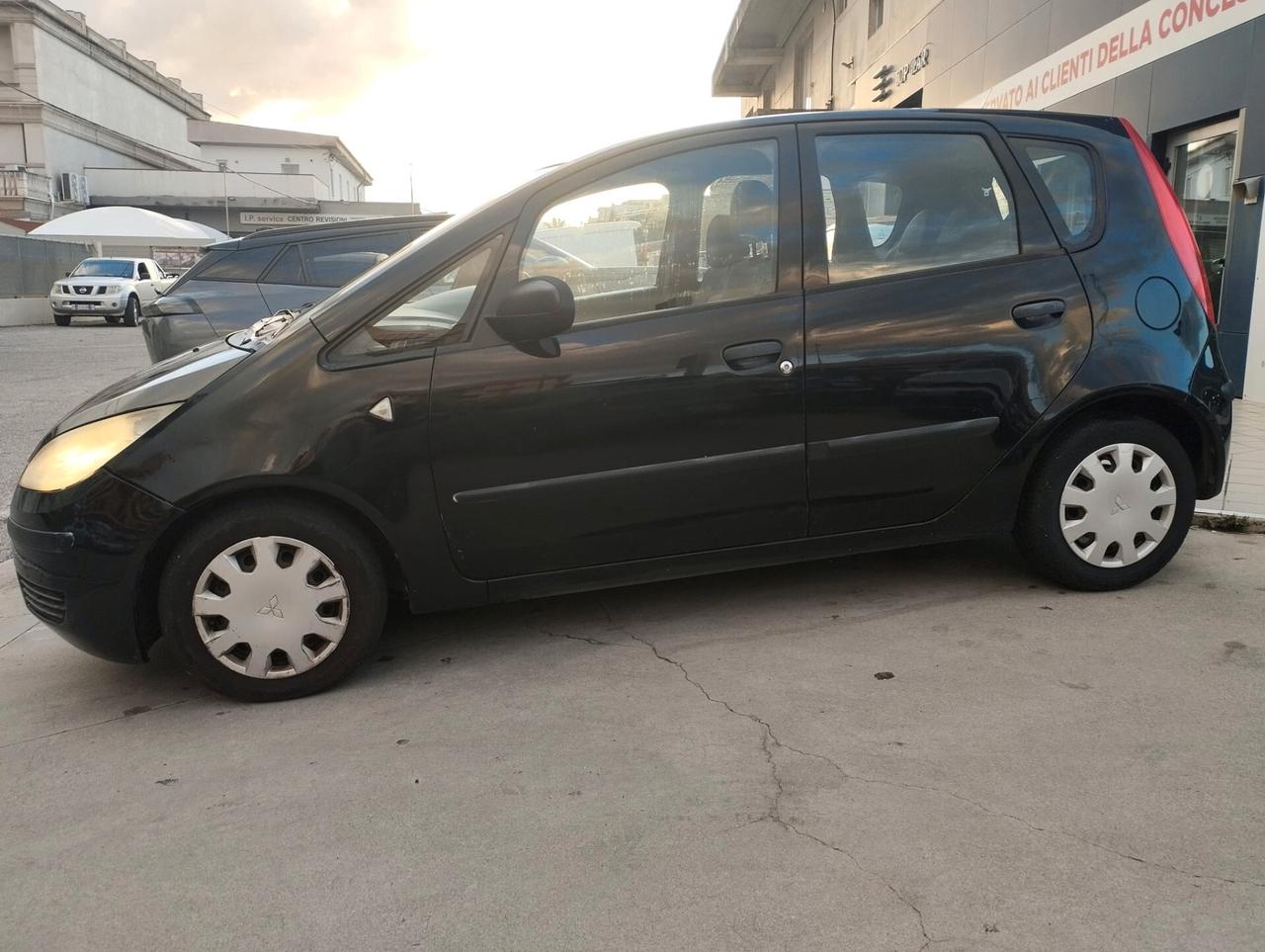 Mitsubishi Colt 1.5 DI-D HP 5p. Inform