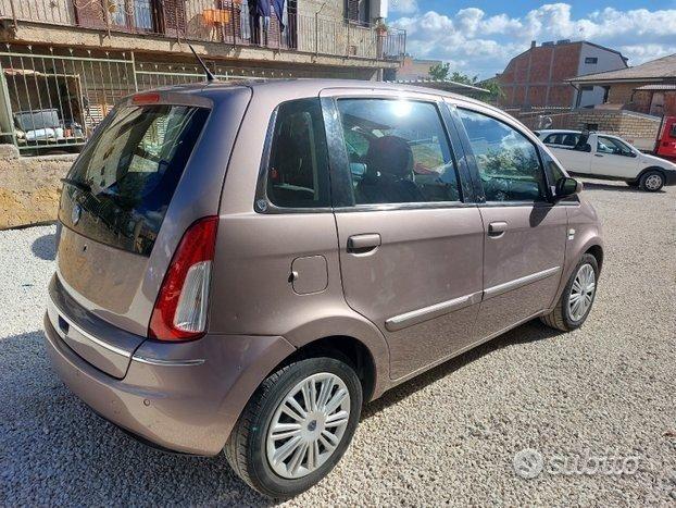 Lancia musa 1.4 benzina km certificati