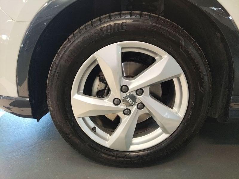 Audi Q3 Q3 35 TDI S tronic Business Advanced