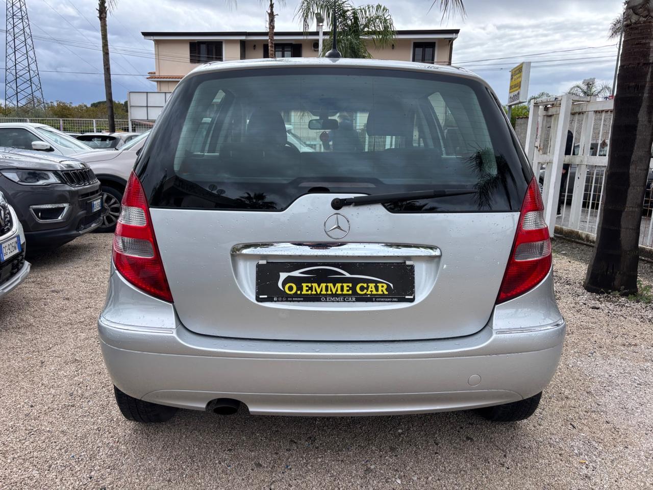 MERCEDES CLASSE-A150 AVANTGARDE 45.000KM