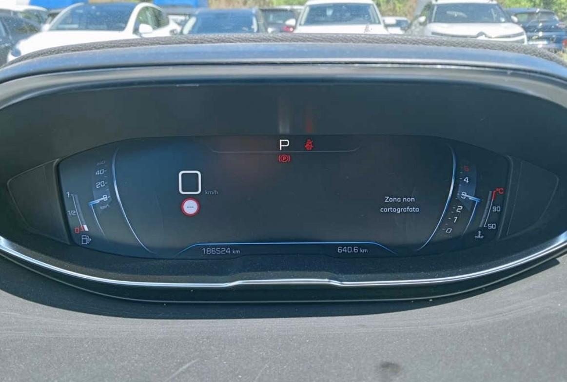 Peugeot 5008 BlueHDi 130 S&S EAT8 Active Business