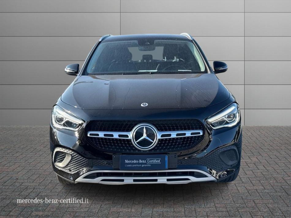 Mercedes GLA 200 200 D Business Extra 8G-DCT