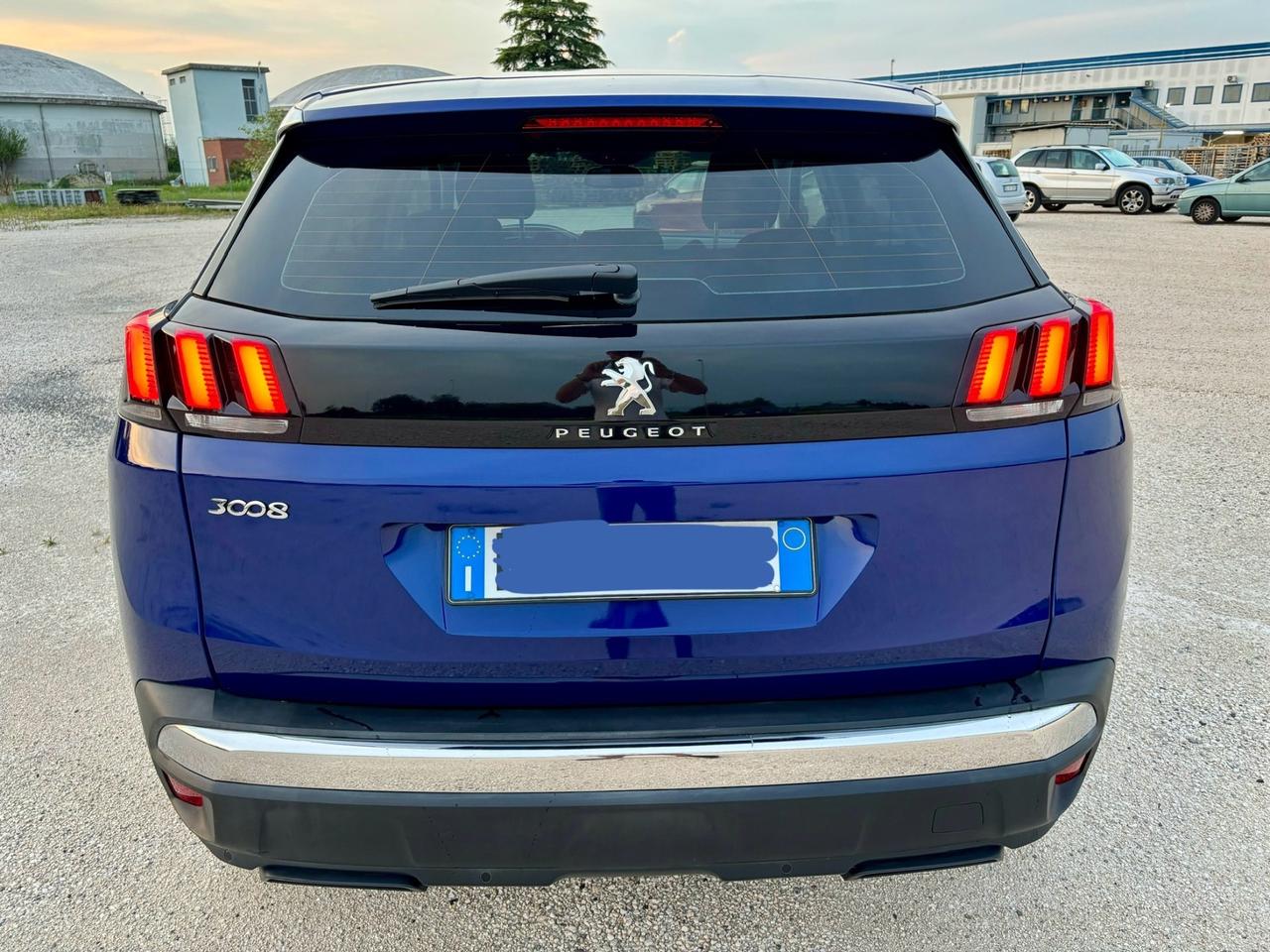 Peugeot 3008 BlueHDi 130 S&S EAT8 Black Edition 2019